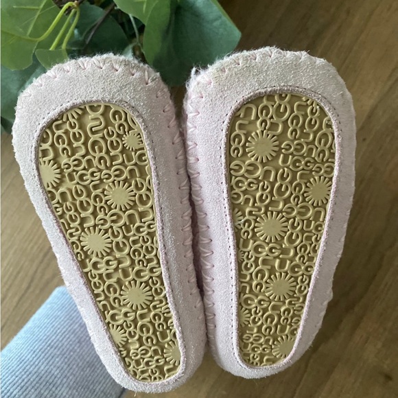 Ugg Australia Knitted Boot - Picture 2 of 6